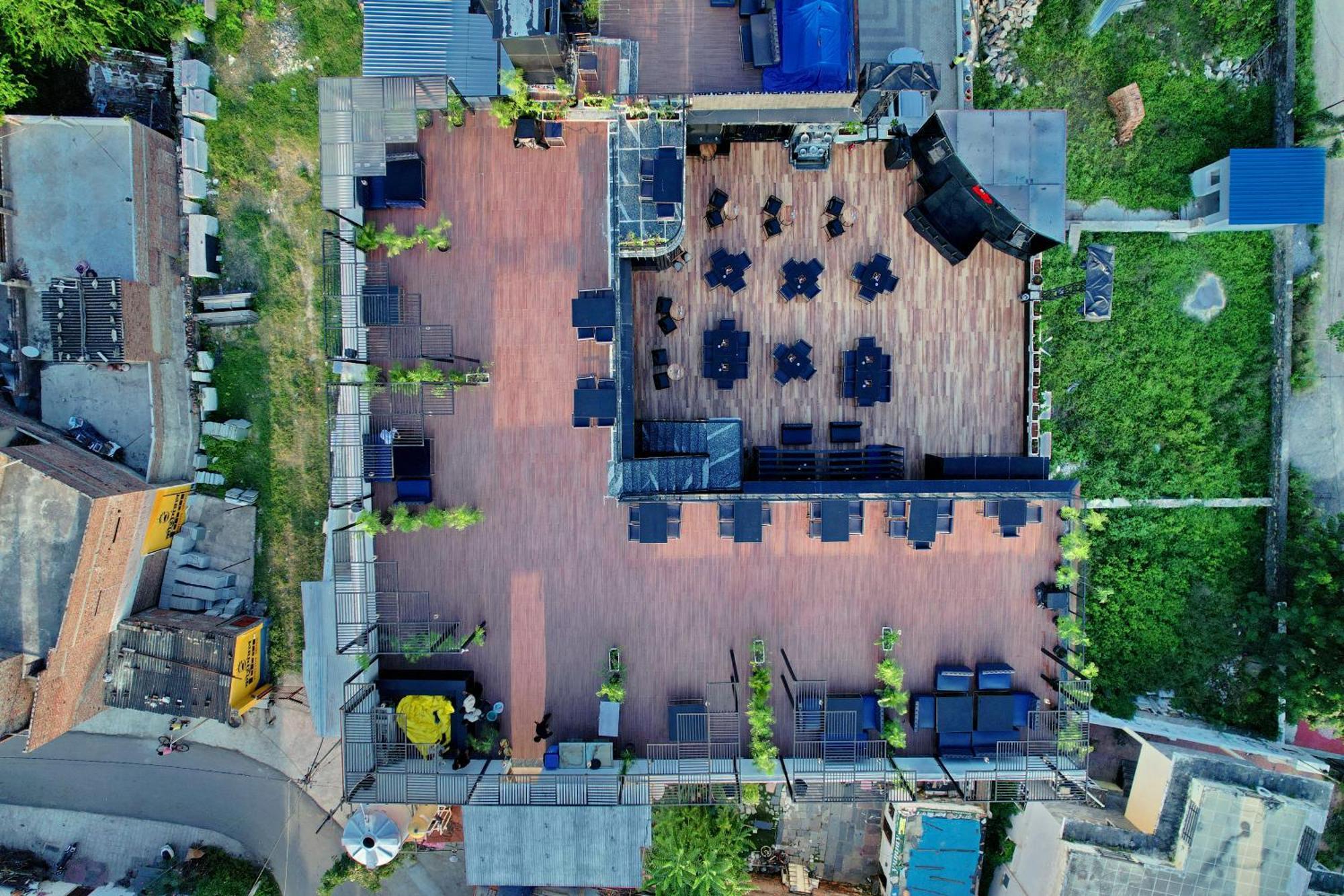 Hotel The Courtyard - Beyond Bar & Club Udaipur Exterior foto